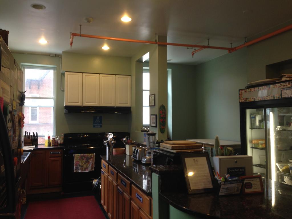 Hi - Baltimore Hostel Mount Vernon Екстериор снимка